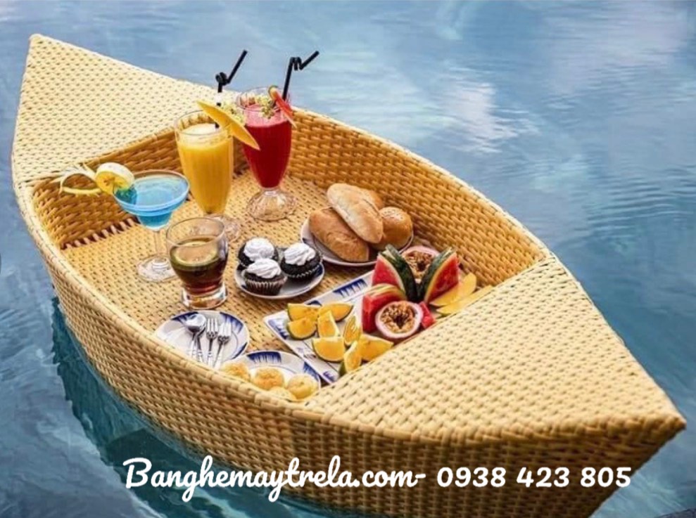 Khay nổi hồ bơi